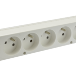 Gniazdko elektryczne 5x2p+Z  GN-570